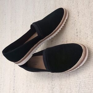 Clarks Suede Leather Slip-Ons sz 10